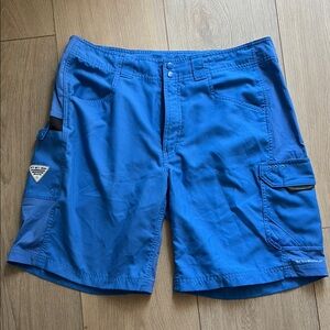 Columbia Blue Cargo Shorts